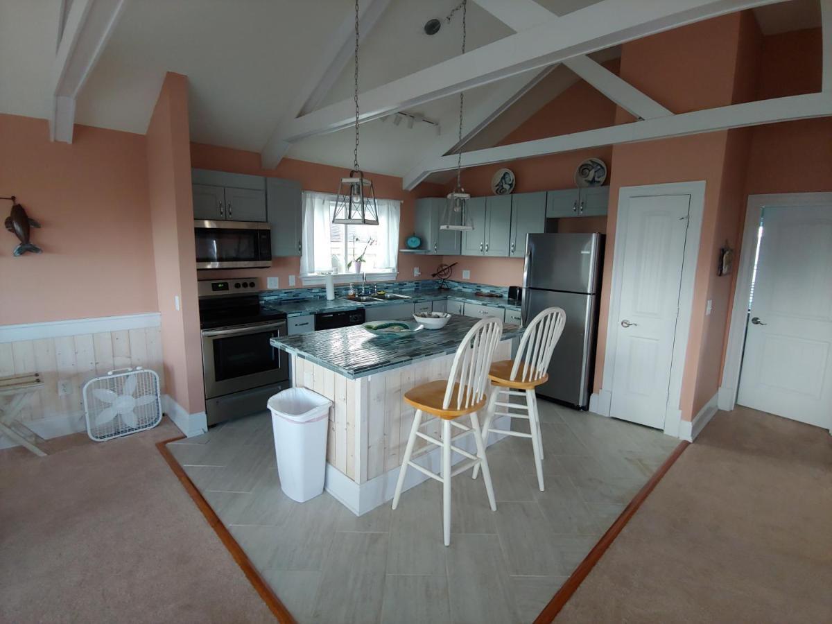 2508 Beach Rd, Semi-Oceanfront, Pool/Hot Tub ナグス・ヘッド エクステリア 写真