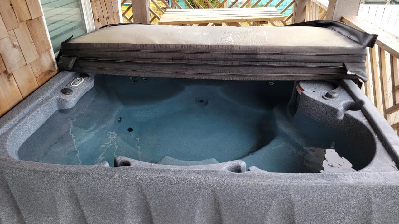 2508 Beach Rd, Semi-Oceanfront, Pool/Hot Tub ナグス・ヘッド エクステリア 写真